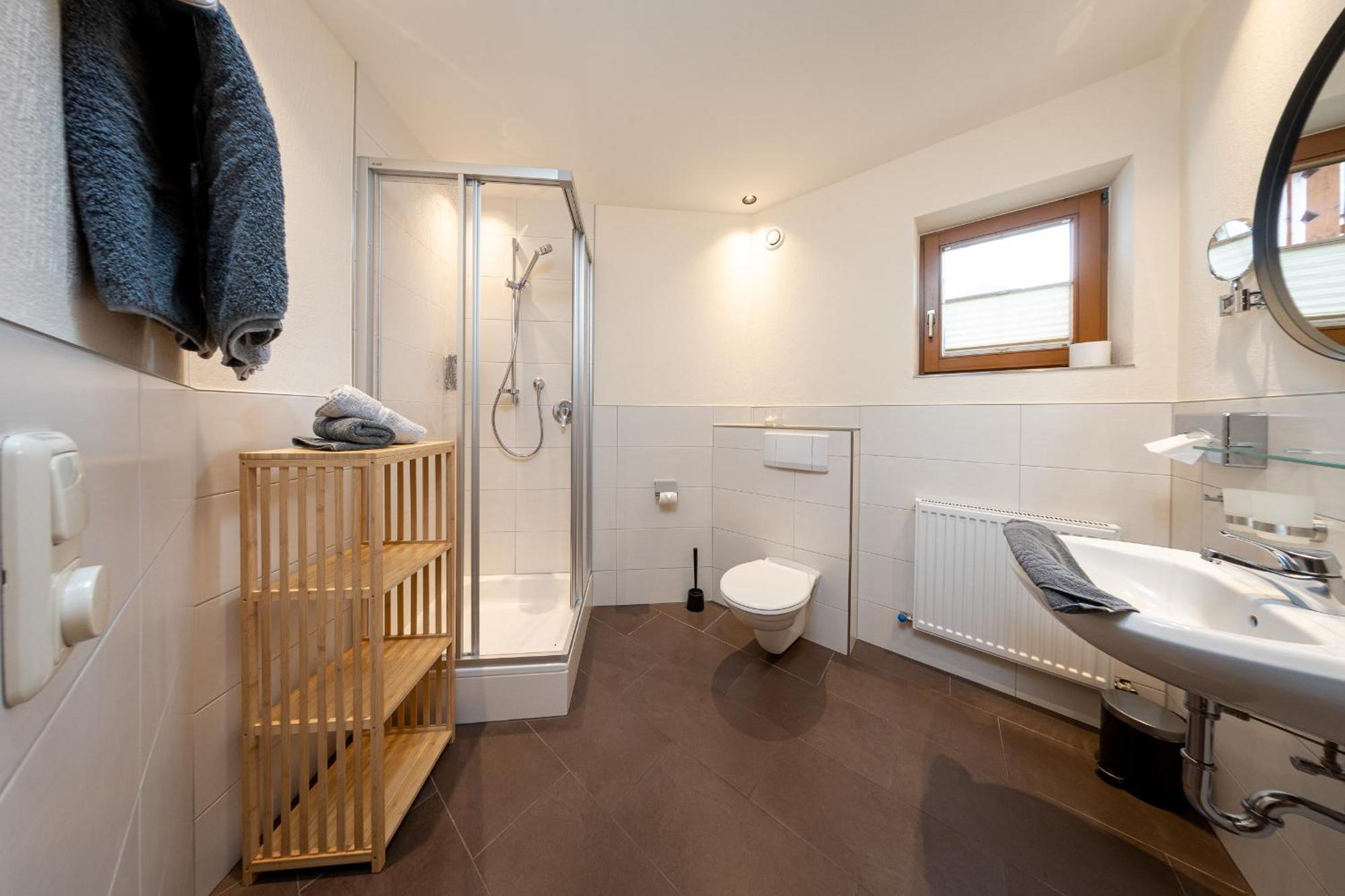 Appartements Am Burgsee 라디스 외부 사진